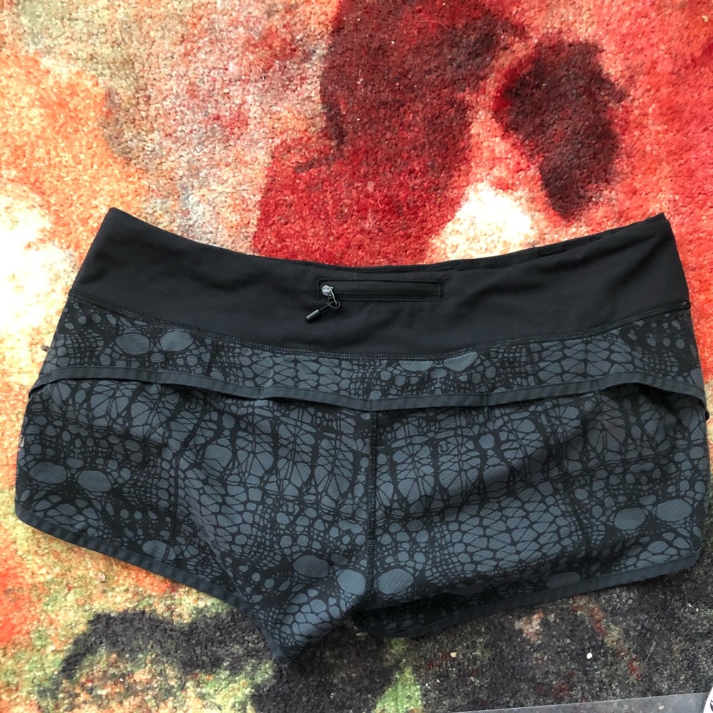 Lulu Speed Up Short